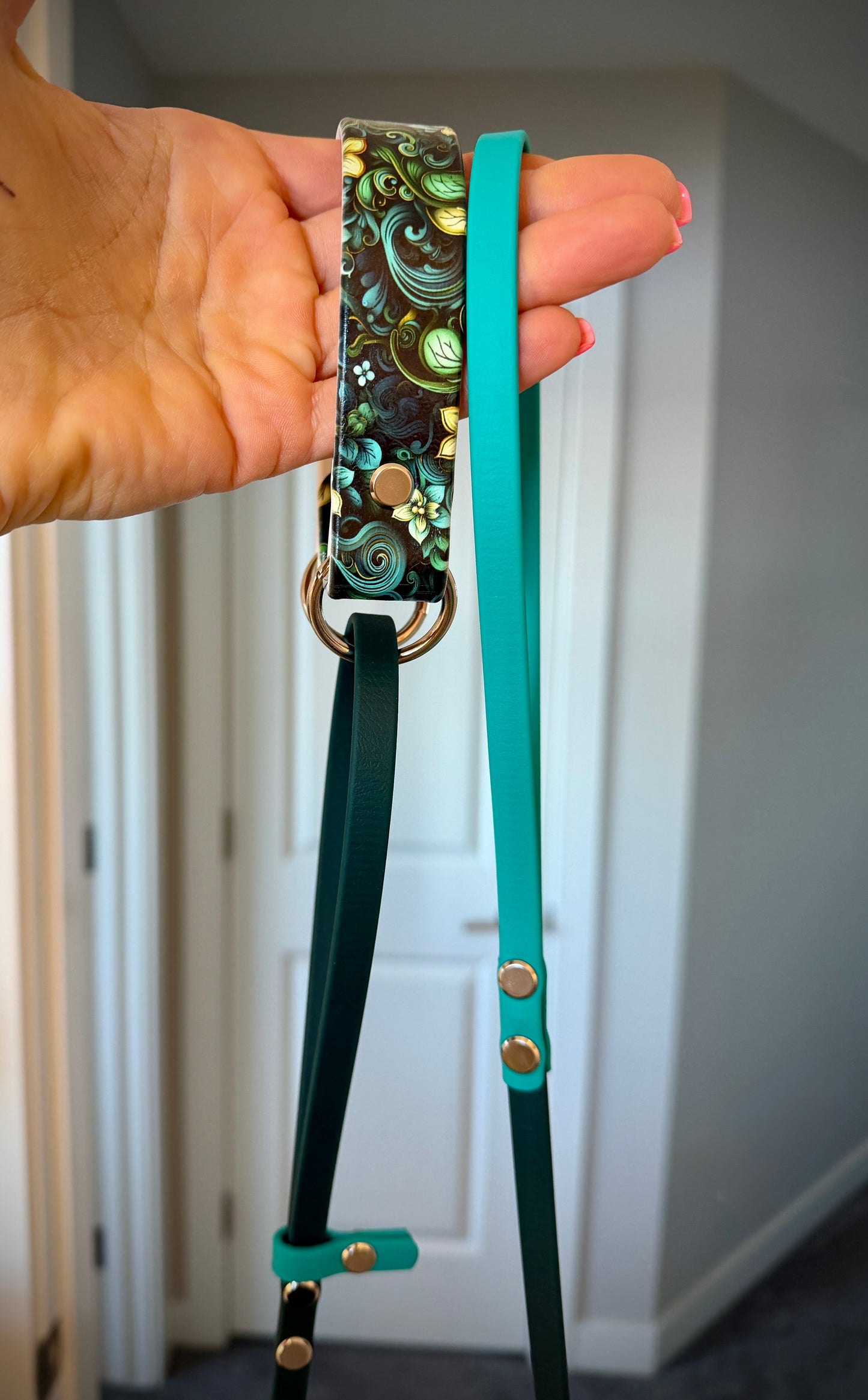 Mini Martingale Leashes