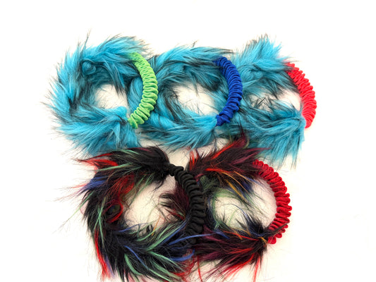MINI Halo Tug Ring Faux Fur